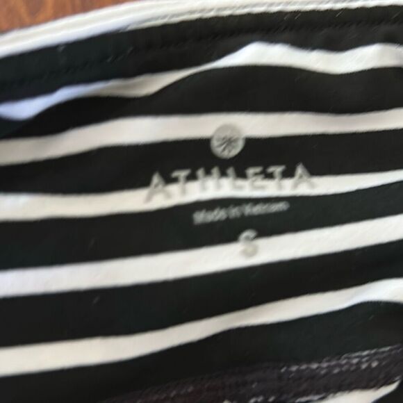 Athleta black and white stripe Capri fitness pants athletic legging size S - Picture 2 of 4